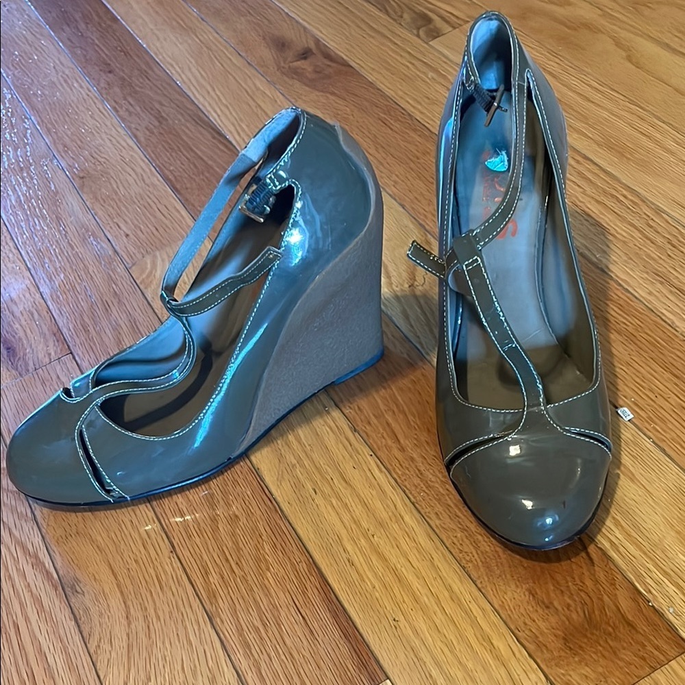 Michael Kors  Tan Wedge Shoes